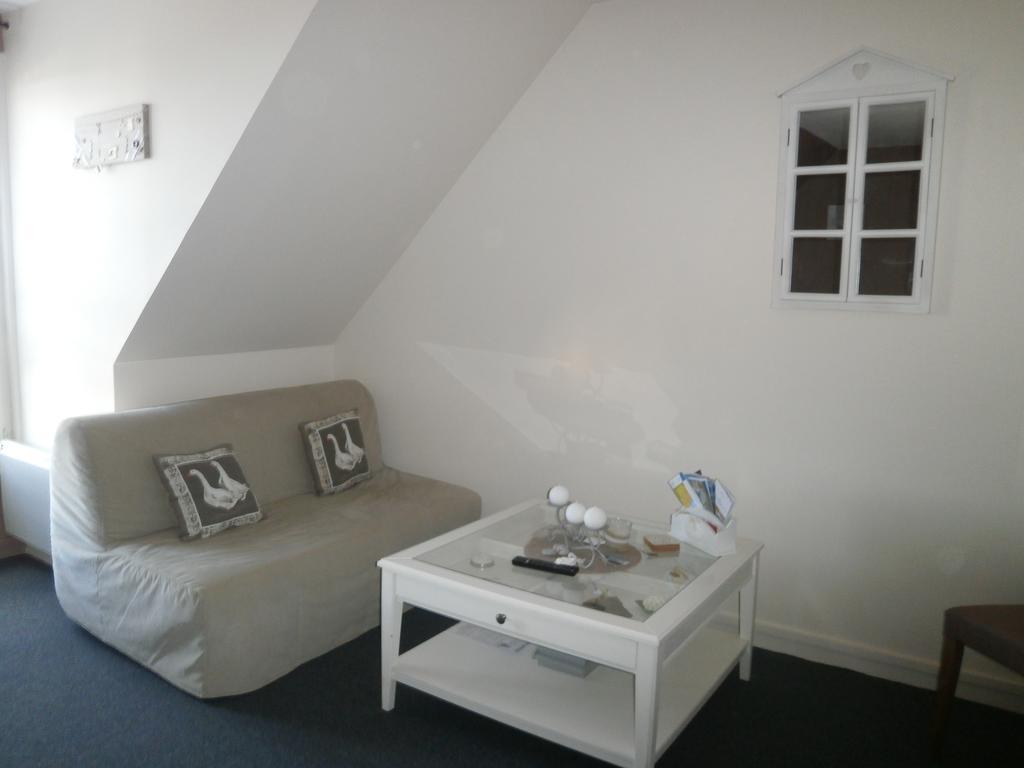 Escapade Au Coeur De Honfleur Avec Parking Prive Et Vue Panoramique Appartement Kamer foto