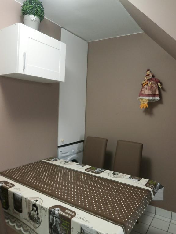 Escapade Au Coeur De Honfleur Avec Parking Prive Et Vue Panoramique Appartement Kamer foto